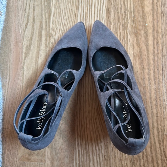 Kelly & Katie Women’s Gray Suede Stiletto Heel Pointed Toe, Size 7.5 - Picture 4 of 6
